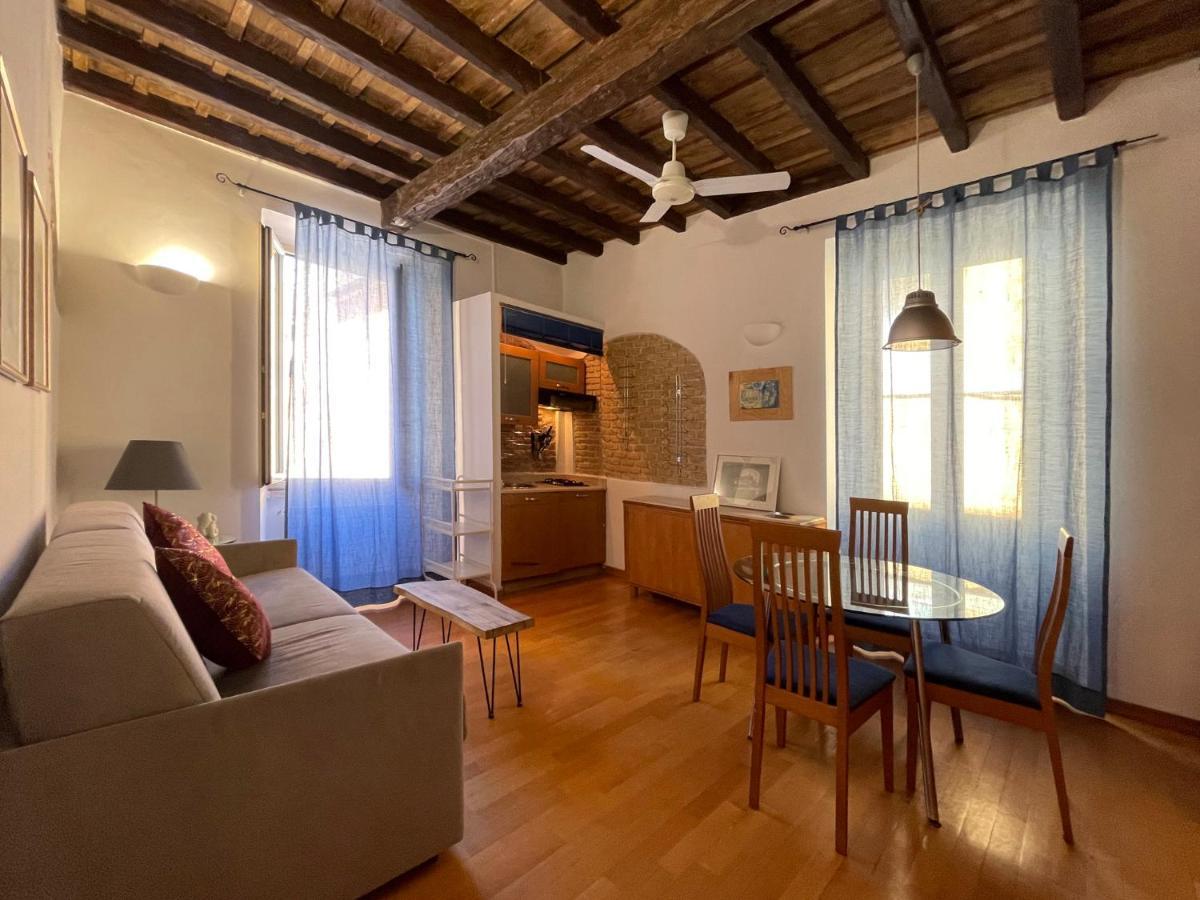 Calisto 3 Apartment Rome Bagian luar foto